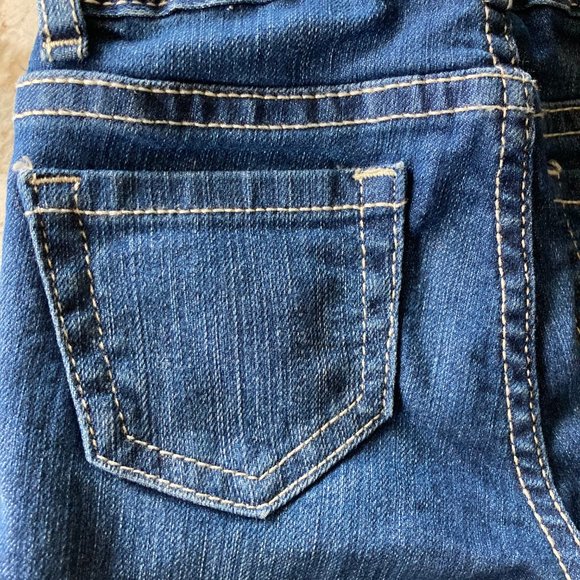 NWT heart tee and dark wash jeans 2T - Picture 10 of 11